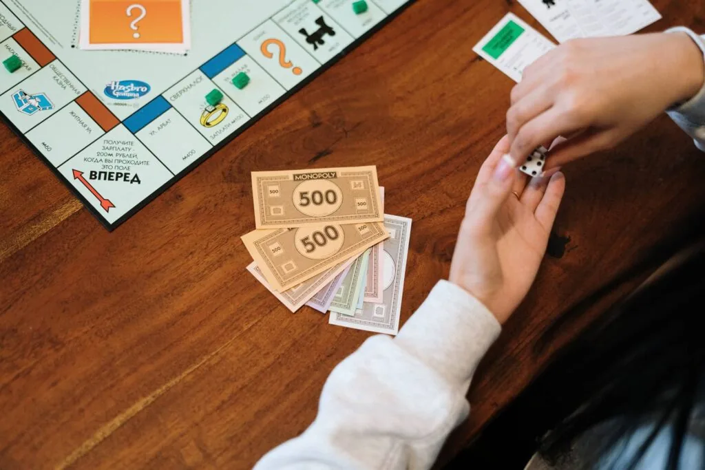 Spieleabend - Date-Ideen für wenig Geld