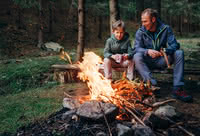 Alleinerziehender Vater mit Sohn